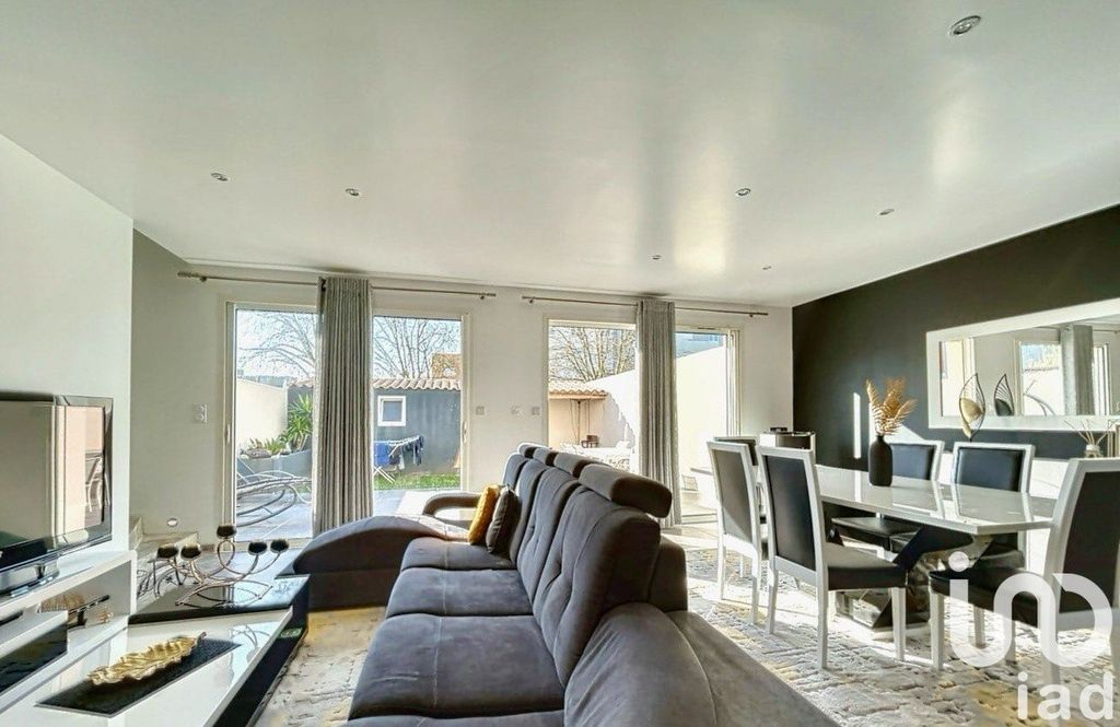 Achat maison à vendre 4 chambres 120 m² - La Rochelle