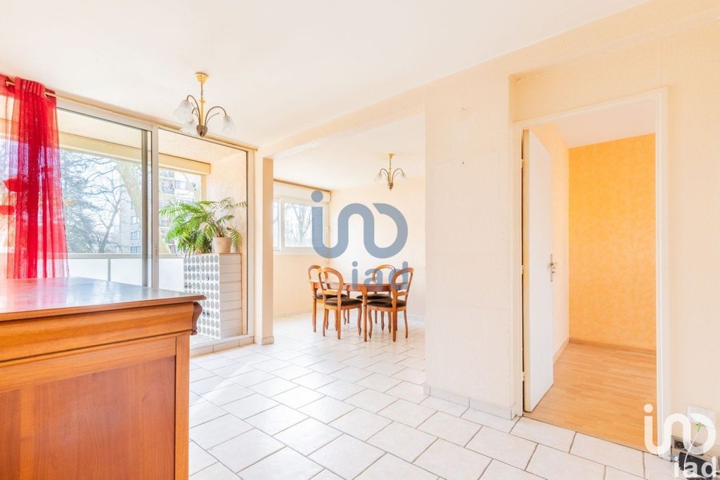 Achat appartement à vendre 4 pièces 68 m² - Savigny-sur-Orge