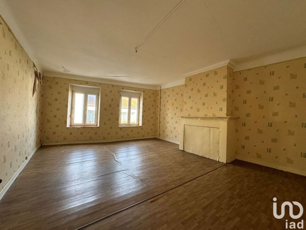 Achat maison à vendre 3 chambres 150 m² - Boulay-Moselle