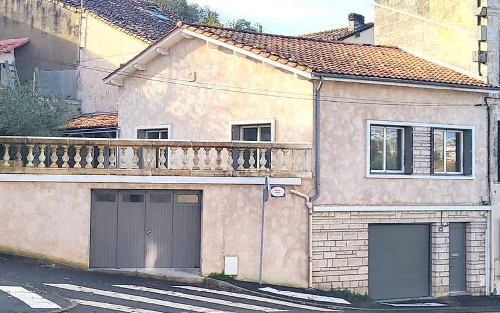 Achat maison à vendre 3 chambres 107 m² - Angoulême