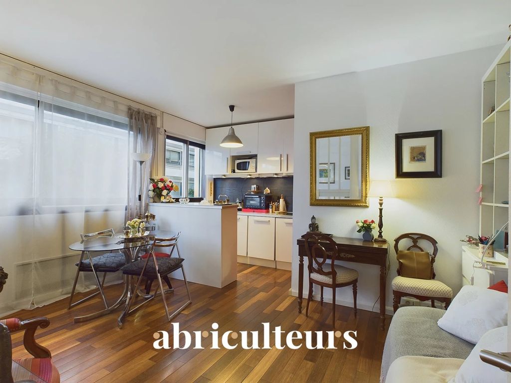 Achat studio à vendre 32 m² - Paris 15ème arrondissement