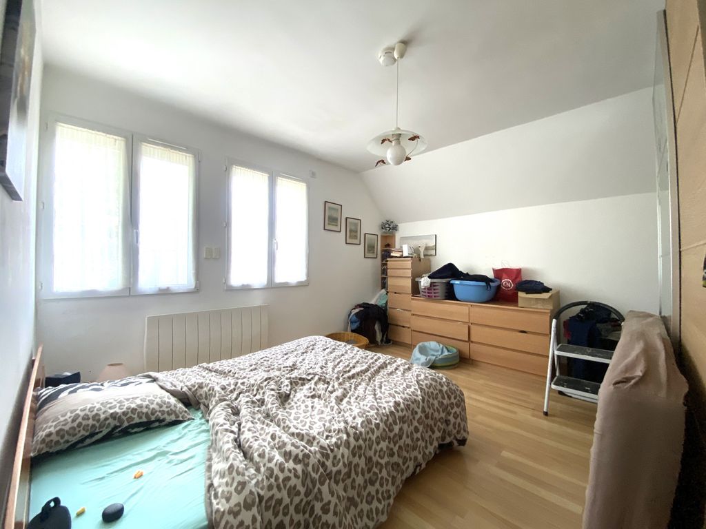 Achat maison à vendre 2 chambres 109 m² - Louvres