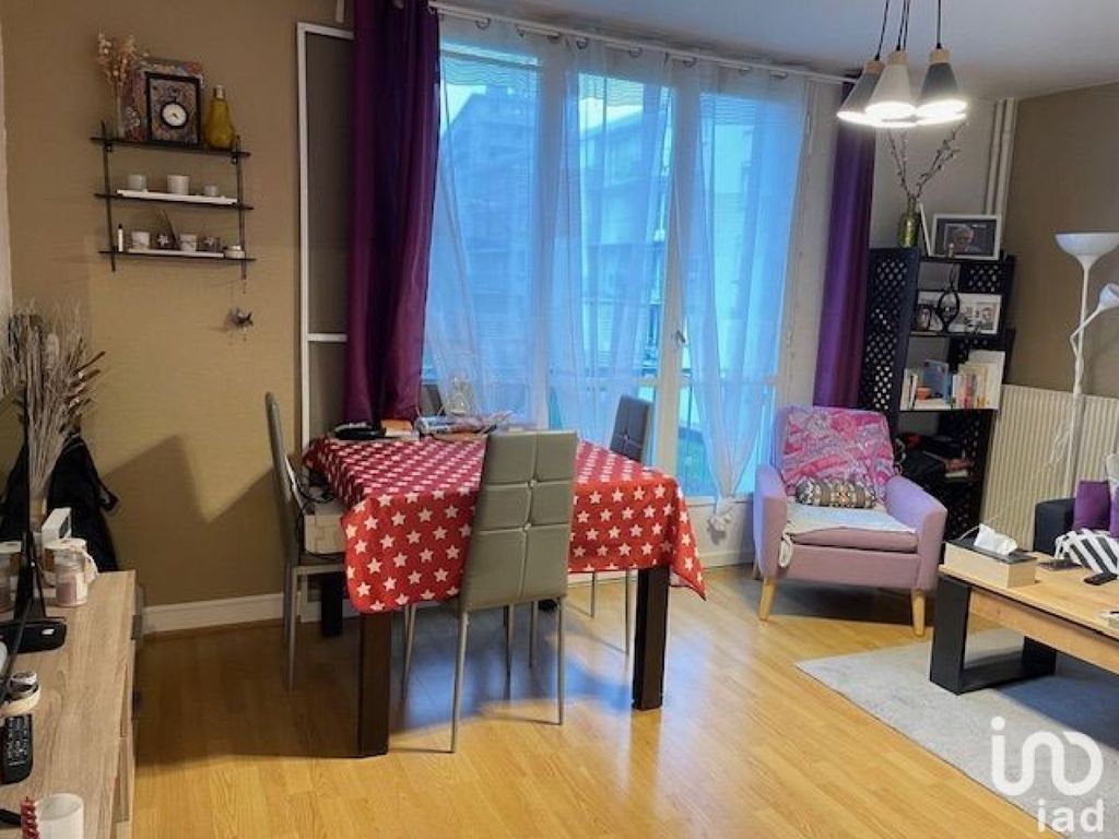 Achat appartement à vendre 2 pièces 54 m² - Joué-lès-Tours