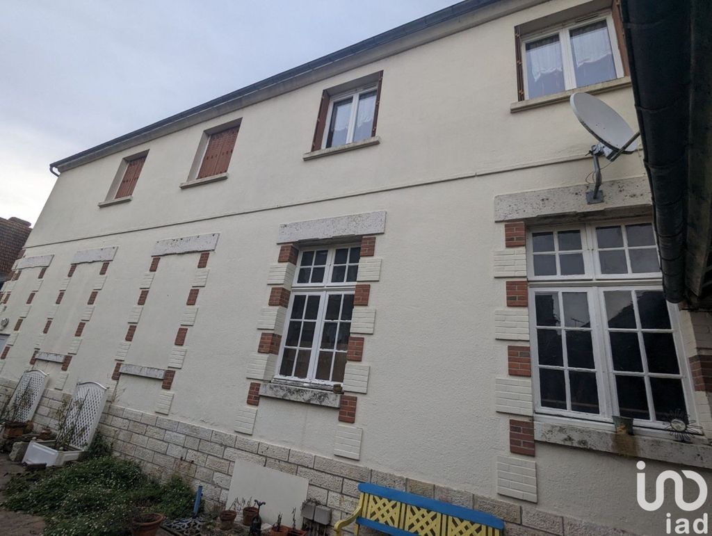 Achat appartement à vendre 6 pièces 117 m² - Bonny-sur-Loire