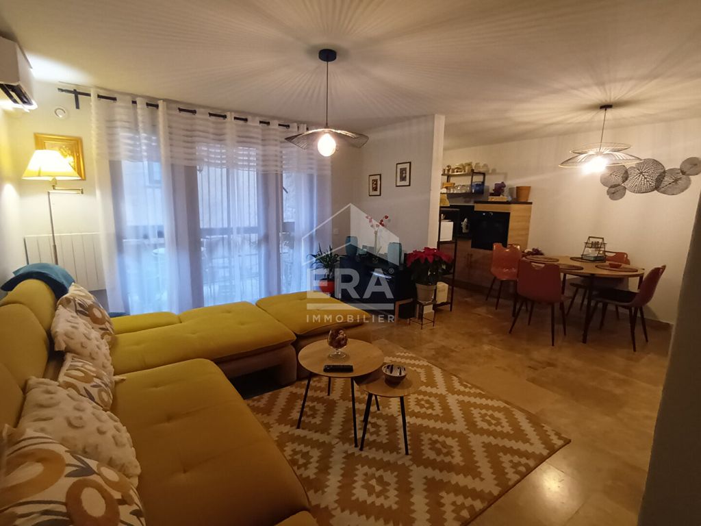 Achat maison à vendre 3 chambres 129 m² - Saint-Étienne-des-Sorts