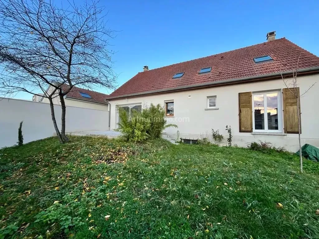 Achat maison à vendre 4 chambres 170 m² - Reims