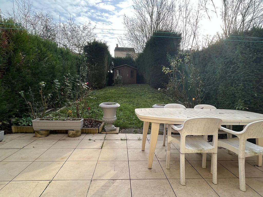 Achat maison à vendre 4 chambres 103 m² - Noisiel