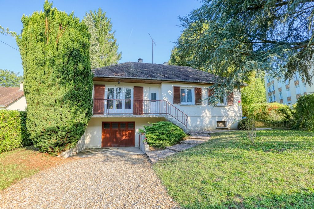 Achat maison à vendre 3 chambres 81 m² - Gournay-en-Bray