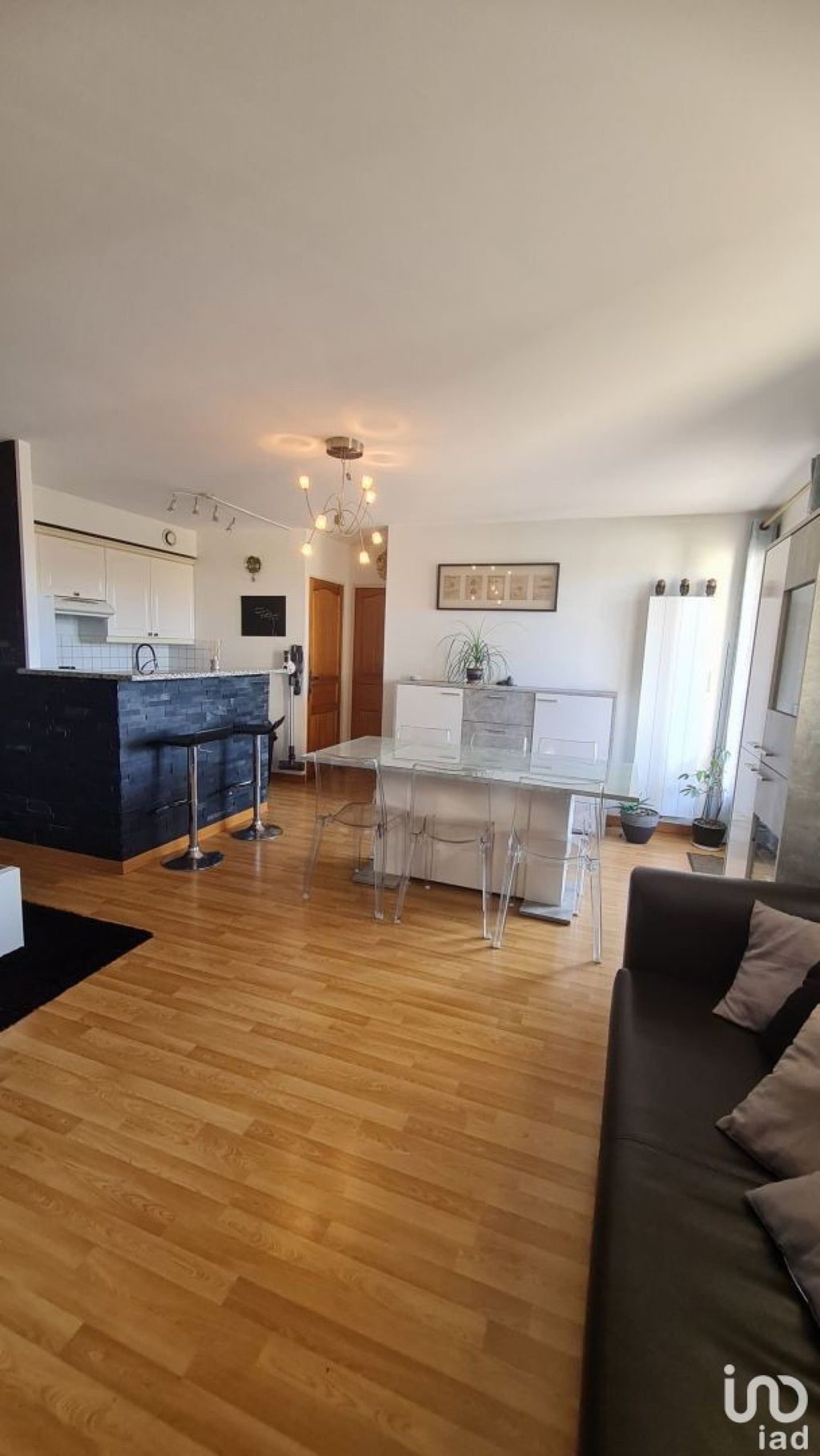 Achat appartement à vendre 2 pièces 48 m² - Brie-Comte-Robert
