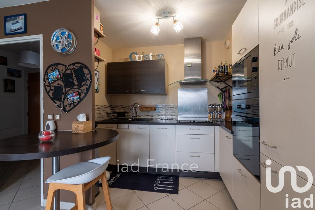 Achat appartement à vendre 3 pièces 55 m² - Mantes-la-Ville