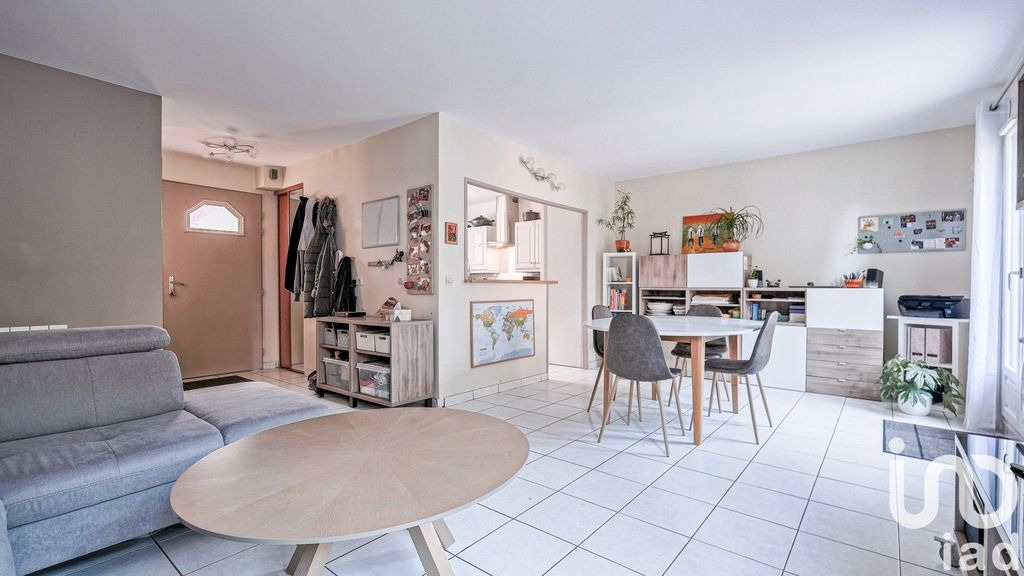 Achat maison à vendre 3 chambres 82 m² - Villeparisis