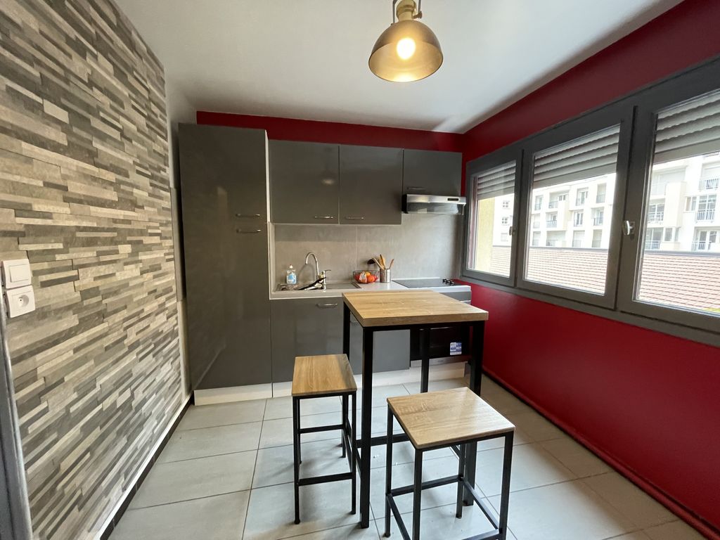 Achat appartement à vendre 3 pièces 61 m² - Aurillac