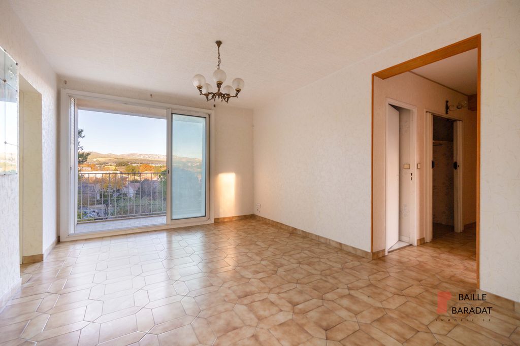 Achat appartement à vendre 5 pièces 78 m² - Marseille 13ème arrondissement