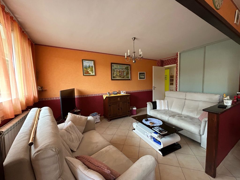 Achat appartement à vendre 4 pièces 93 m² - Istres