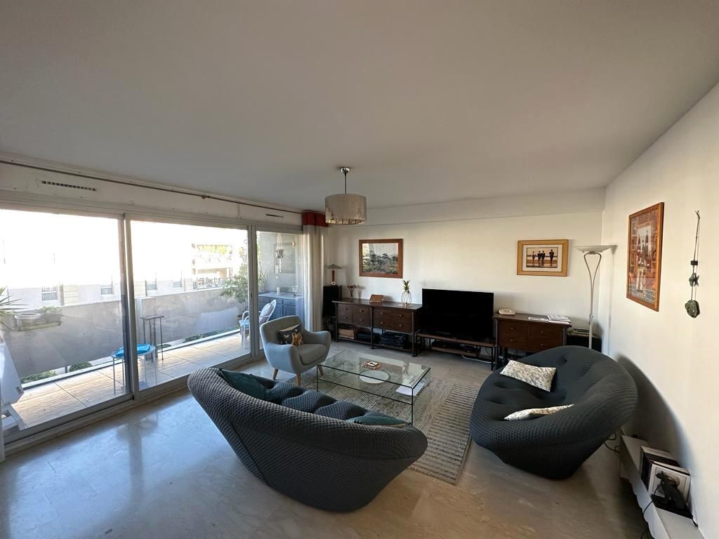 Achat appartement à vendre 5 pièces 106 m² - Marseille 8ème arrondissement