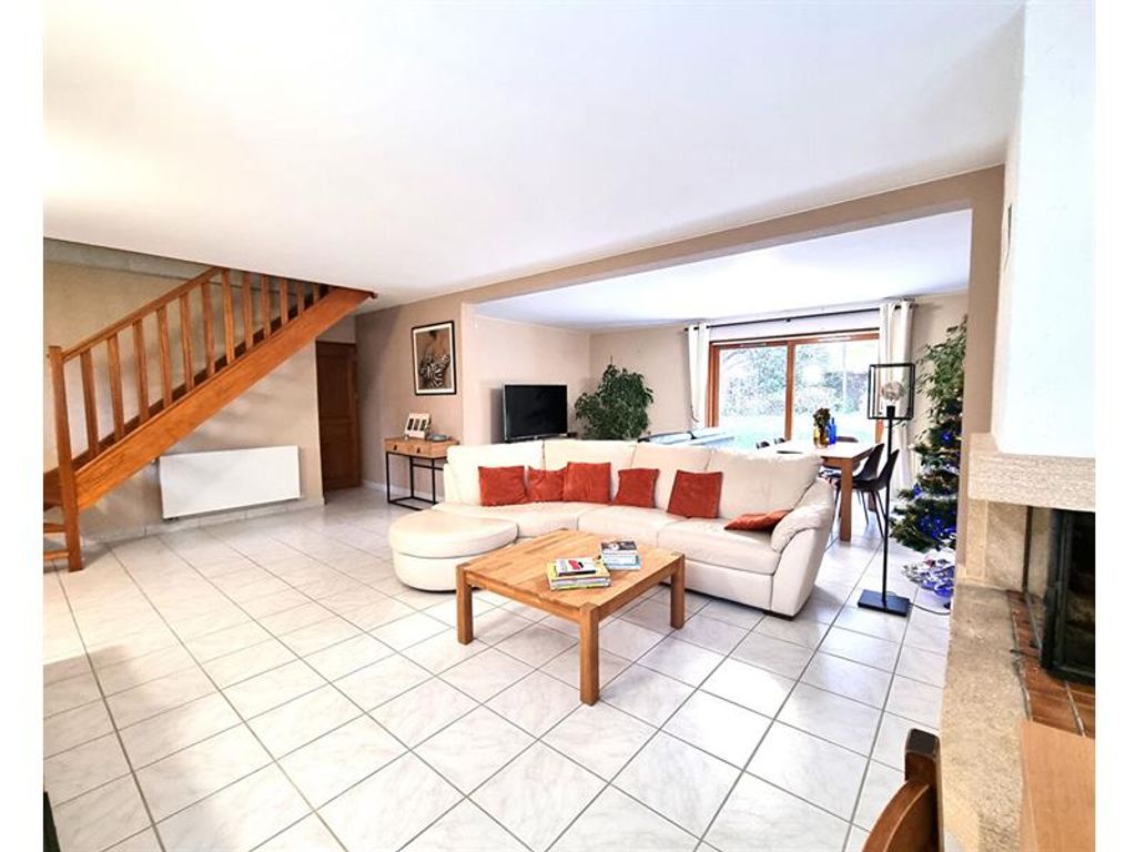 Achat maison à vendre 4 chambres 171 m² - Bersée