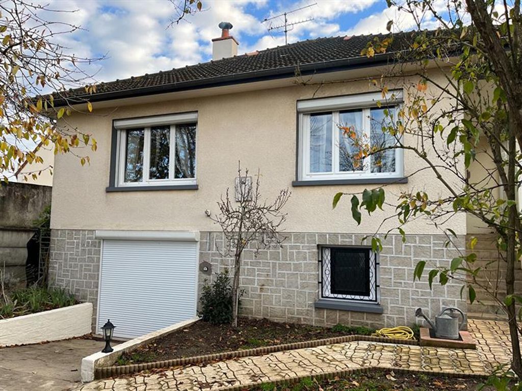 Achat maison à vendre 5 chambres 110 m² - Amilly