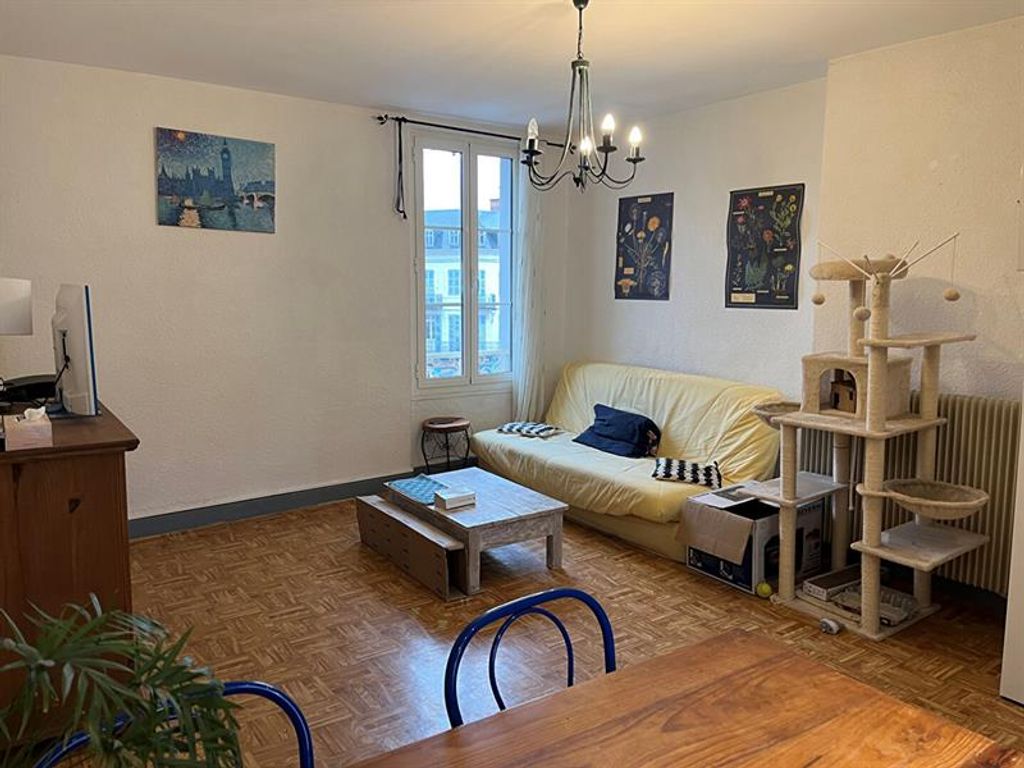 Achat appartement à vendre 2 pièces 51 m² - Bagnères-de-Bigorre