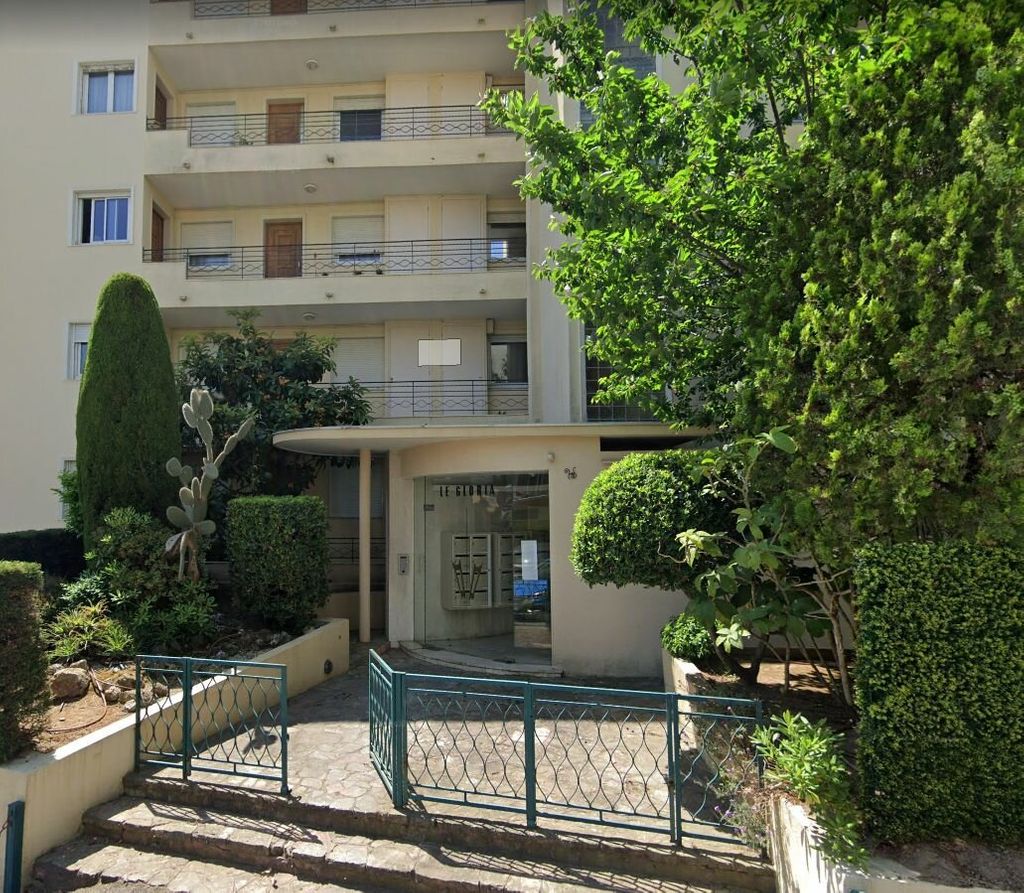 Achat appartement à vendre 4 pièces 90 m² - Cannes