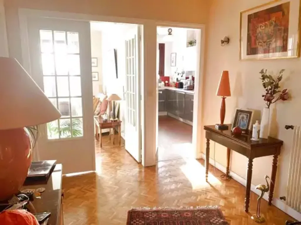 Achat appartement à vendre 6 pièces 118 m² - Orléans