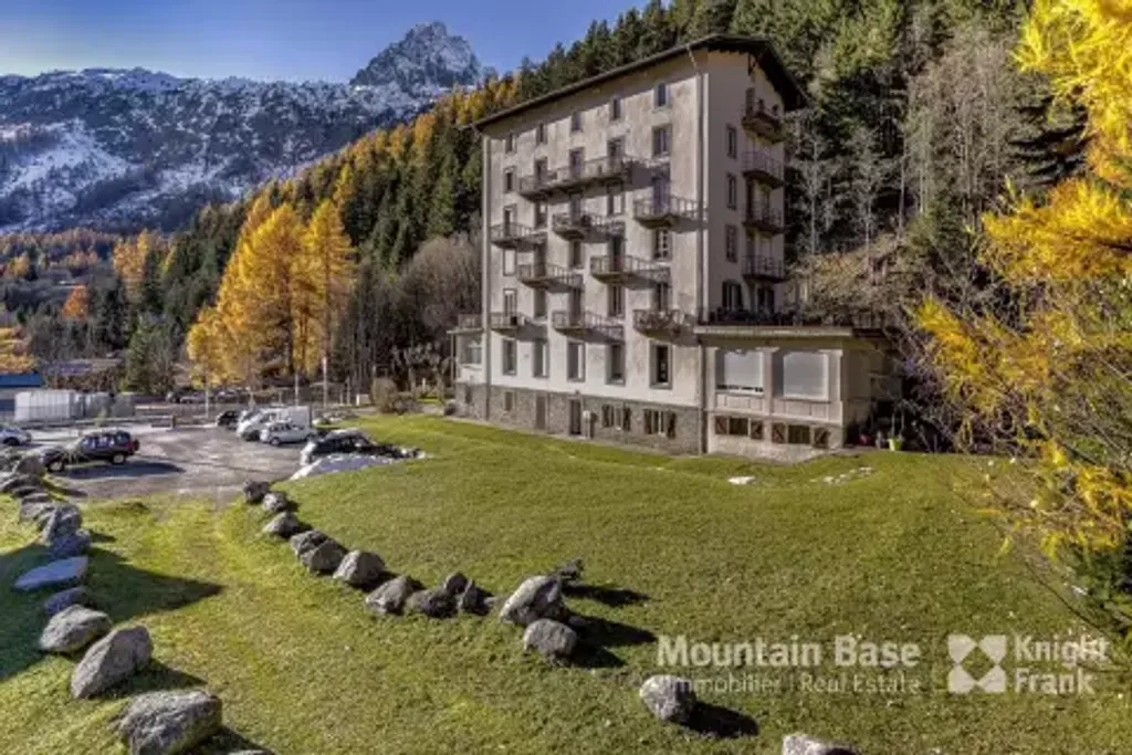 Achat appartement à vendre 5 pièces 89 m² - Chamonix-Mont-Blanc