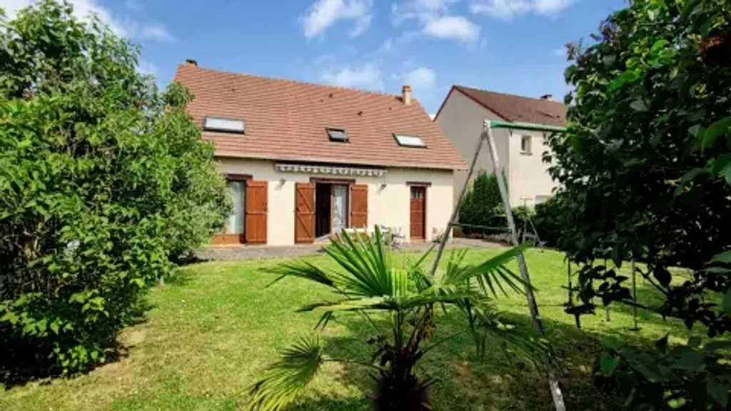 Achat maison à vendre 4 chambres 135 m² - Paray-Vieille-Poste