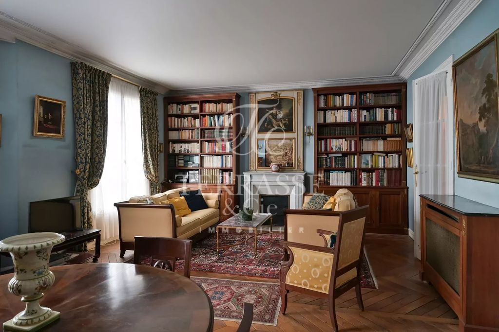 Achat appartement à vendre 5 pièces 130 m² - Paris 19ème arrondissement
