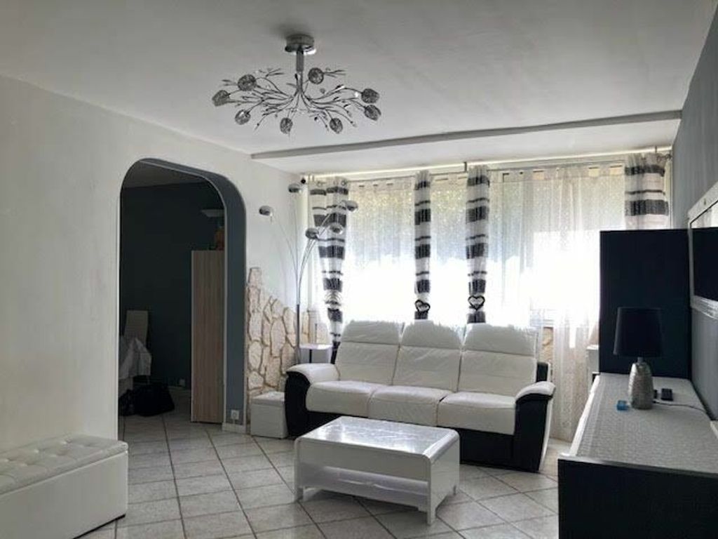 Achat appartement à vendre 2 pièces 77 m² - Marseille 8ème arrondissement