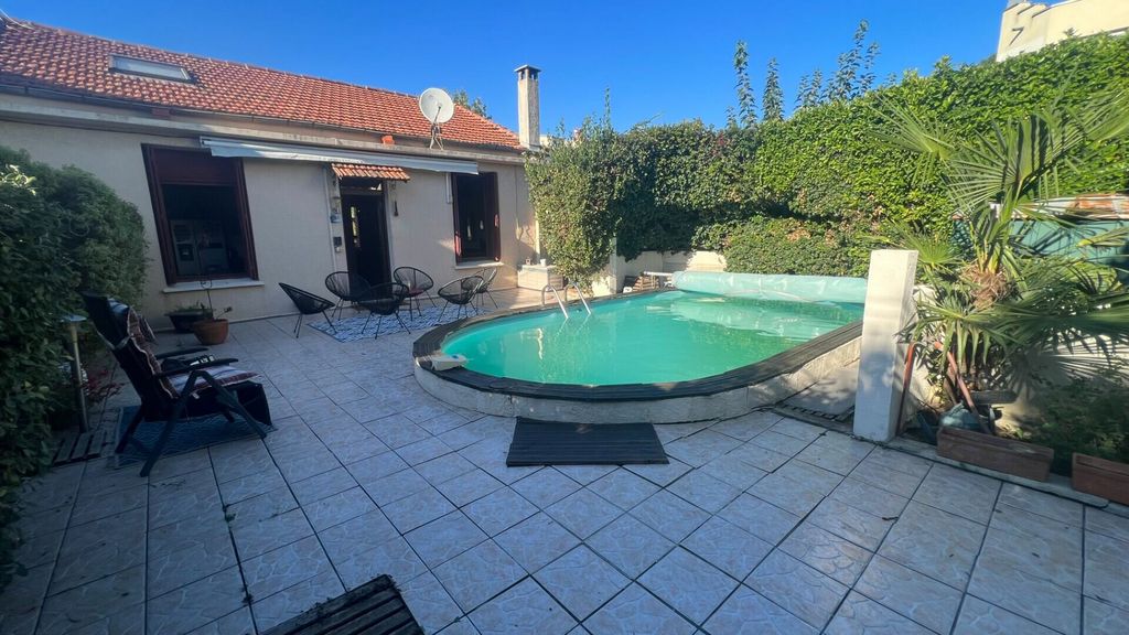 Achat maison à vendre 3 chambres 137 m² - Montpellier