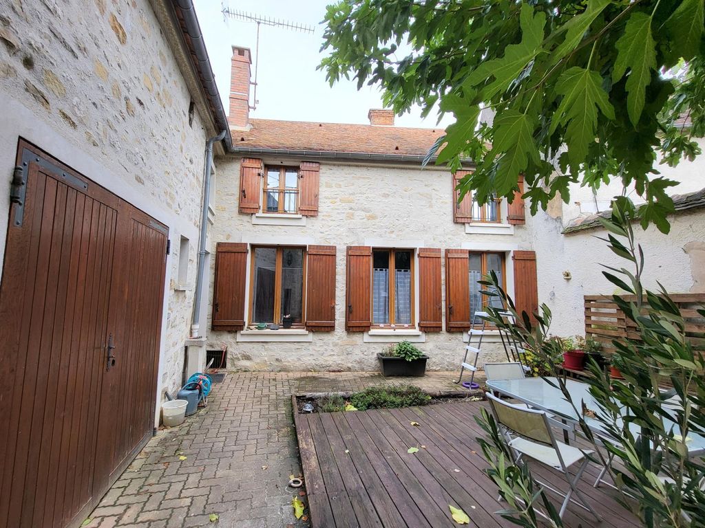 Achat maison à vendre 4 chambres 187 m² - Villiers-sous-Grez