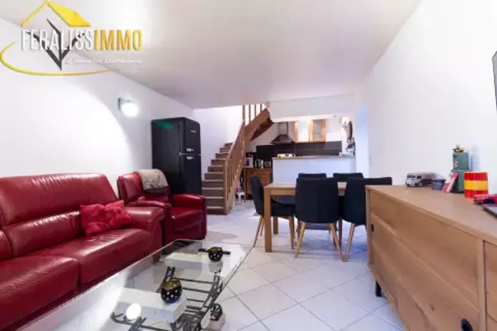 Achat maison à vendre 2 chambres 70 m² - Menucourt