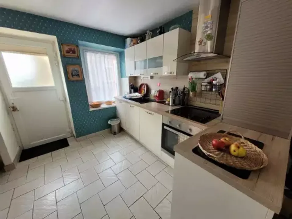 Achat maison à vendre 3 chambres 68 m² - Aiglemont