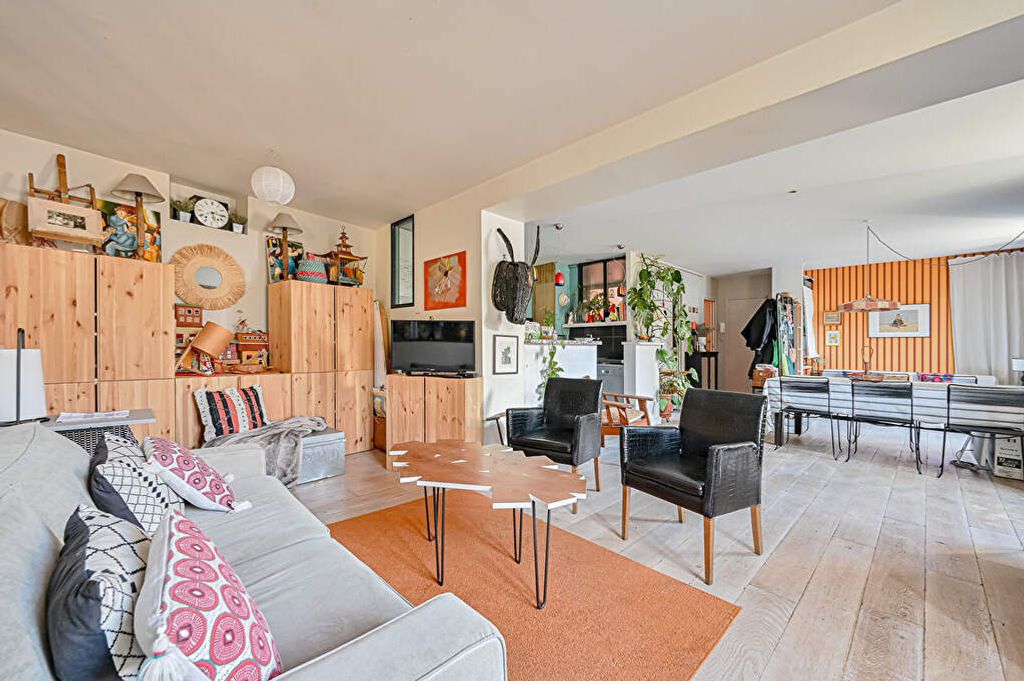 Achat appartement à vendre 2 pièces 71 m² - Paris 10ème arrondissement