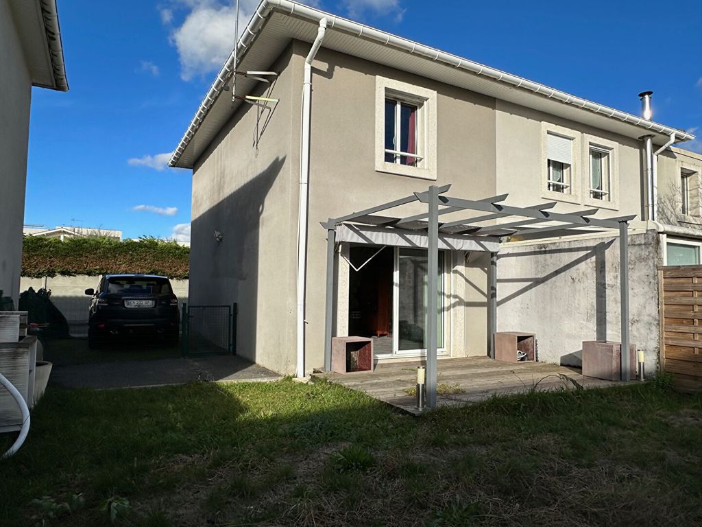 Achat maison à vendre 2 chambres 62 m² - Mérignac