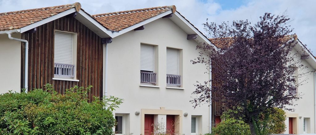 Achat maison à vendre 2 chambres 58 m² - Biganos