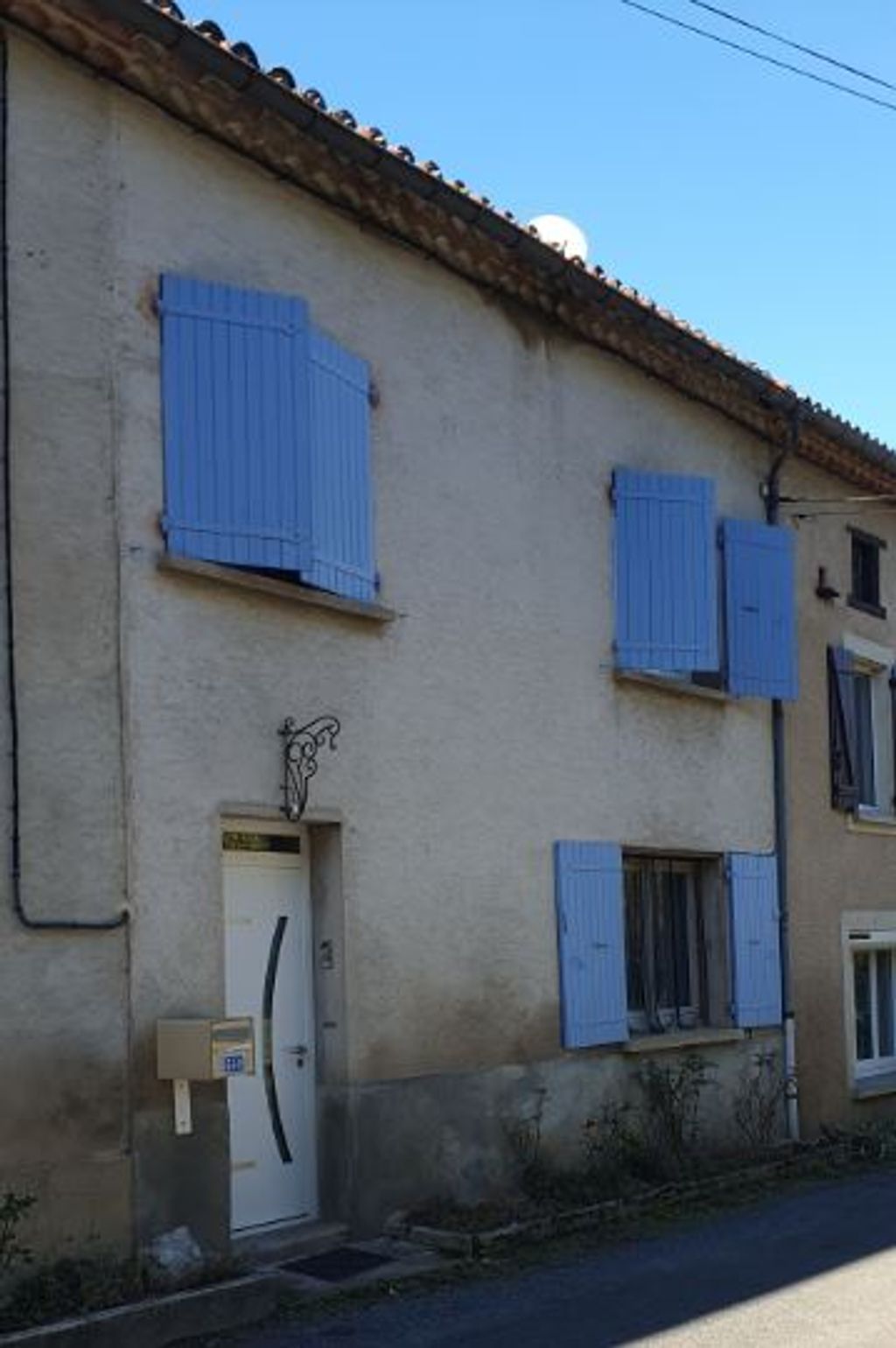 Achat maison à vendre 2 chambres 69 m² - Escoussens