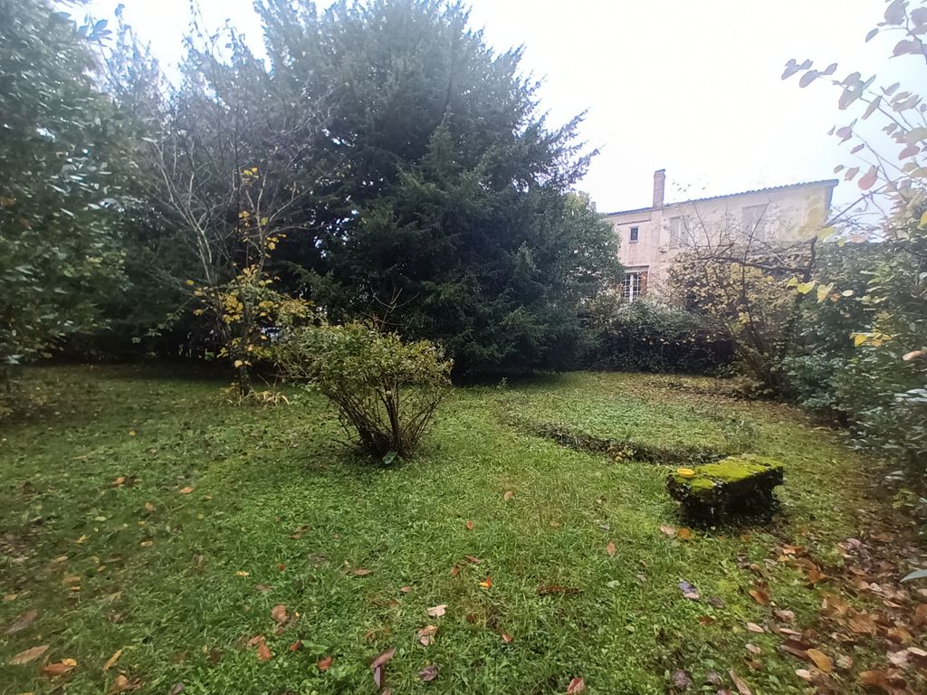 Achat maison à vendre 4 chambres 130 m² - Blaye