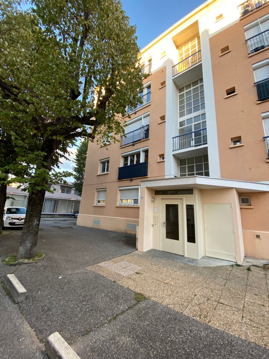 Achat appartement à vendre 3 pièces 48 m² - Valence