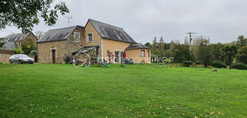 Achat maison à vendre 3 chambres 138 m² - Saint-Jean-sur-Mayenne