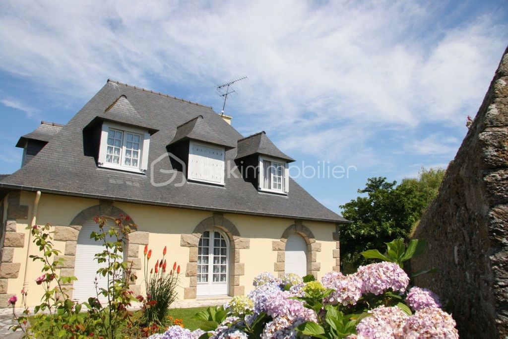 Achat maison à vendre 5 chambres 144 m² - Saint-Malo