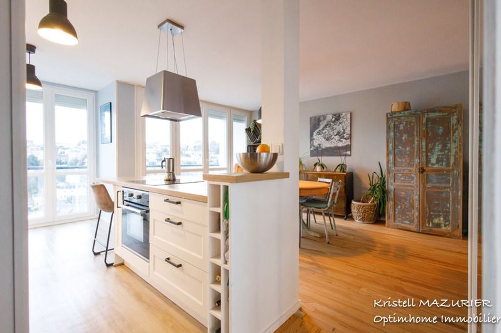 Achat appartement à vendre 4 pièces 81 m² - Sainte-Adresse