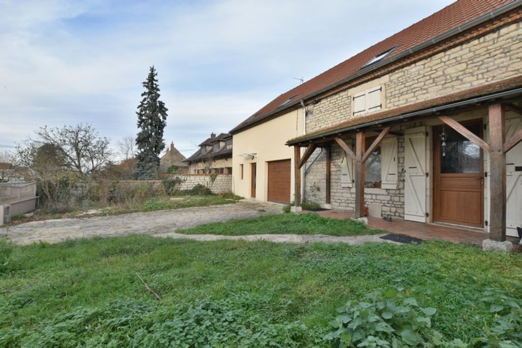 Achat maison à vendre 4 chambres 127 m² - Nuits-Saint-Georges