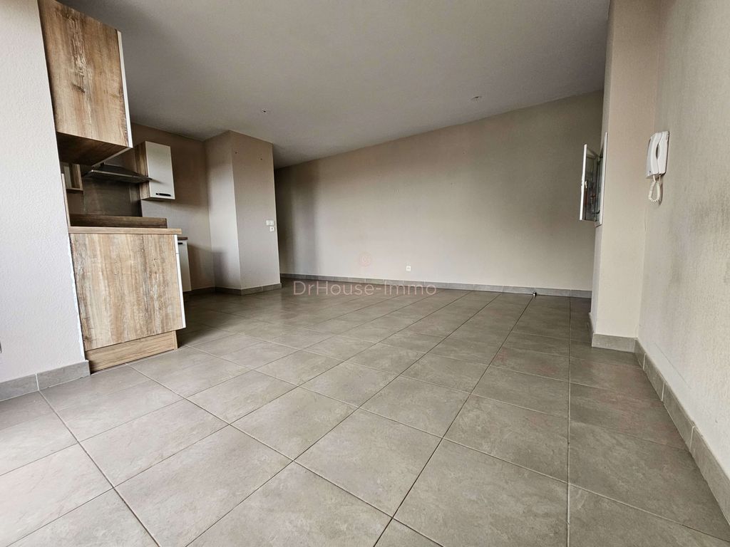 Achat appartement à vendre 2 pièces 45 m² - Lucciana