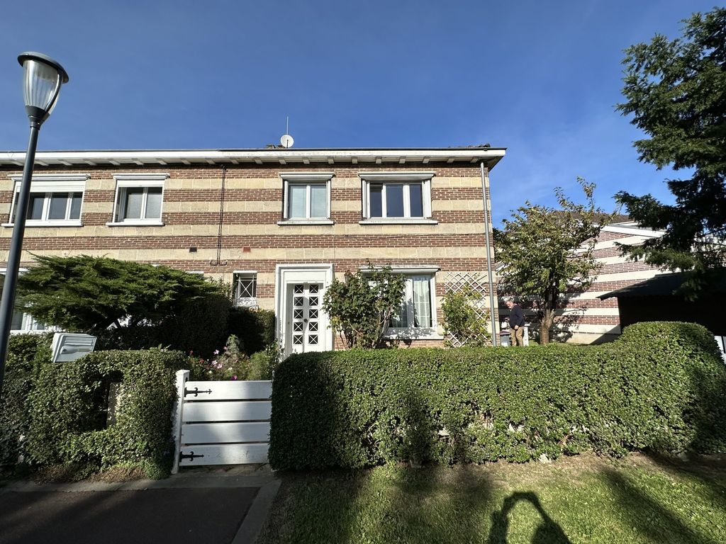 Achat maison à vendre 4 chambres 87 m² - Marcq-en-Barœul