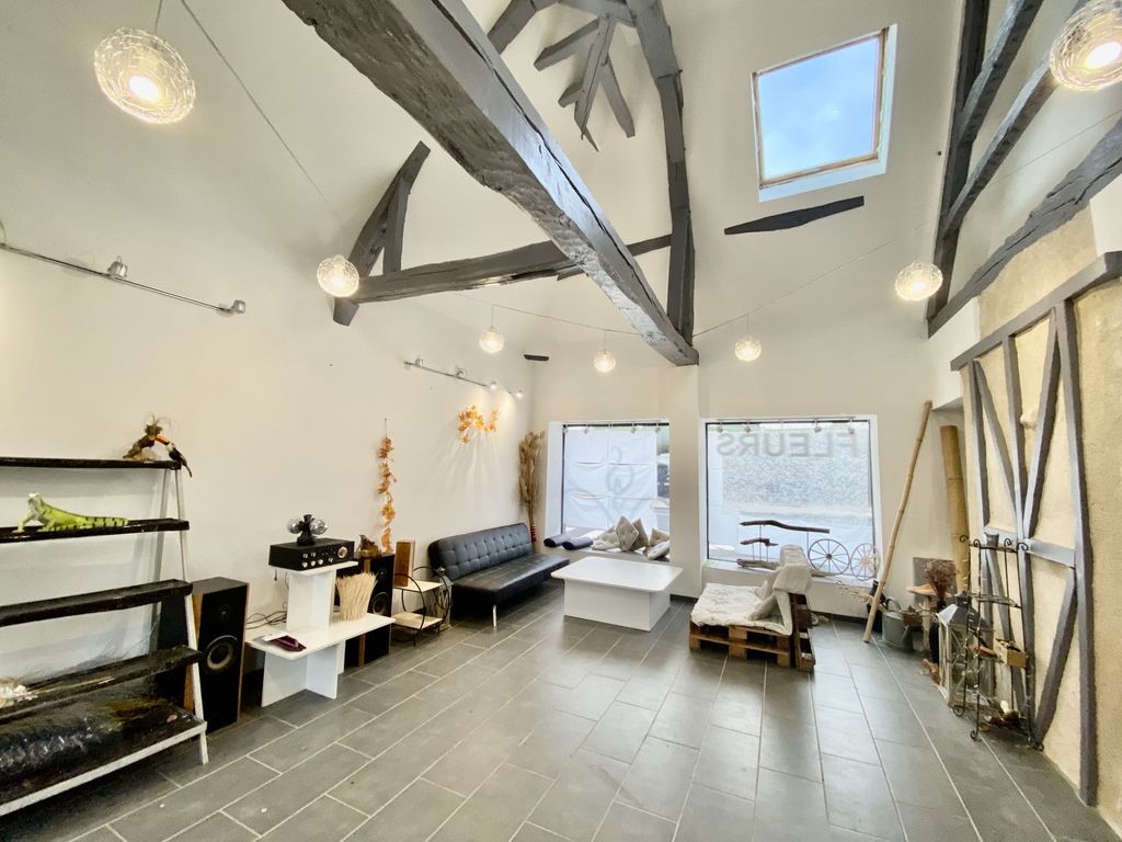 Achat maison à vendre 1 chambre 136 m² - Loury