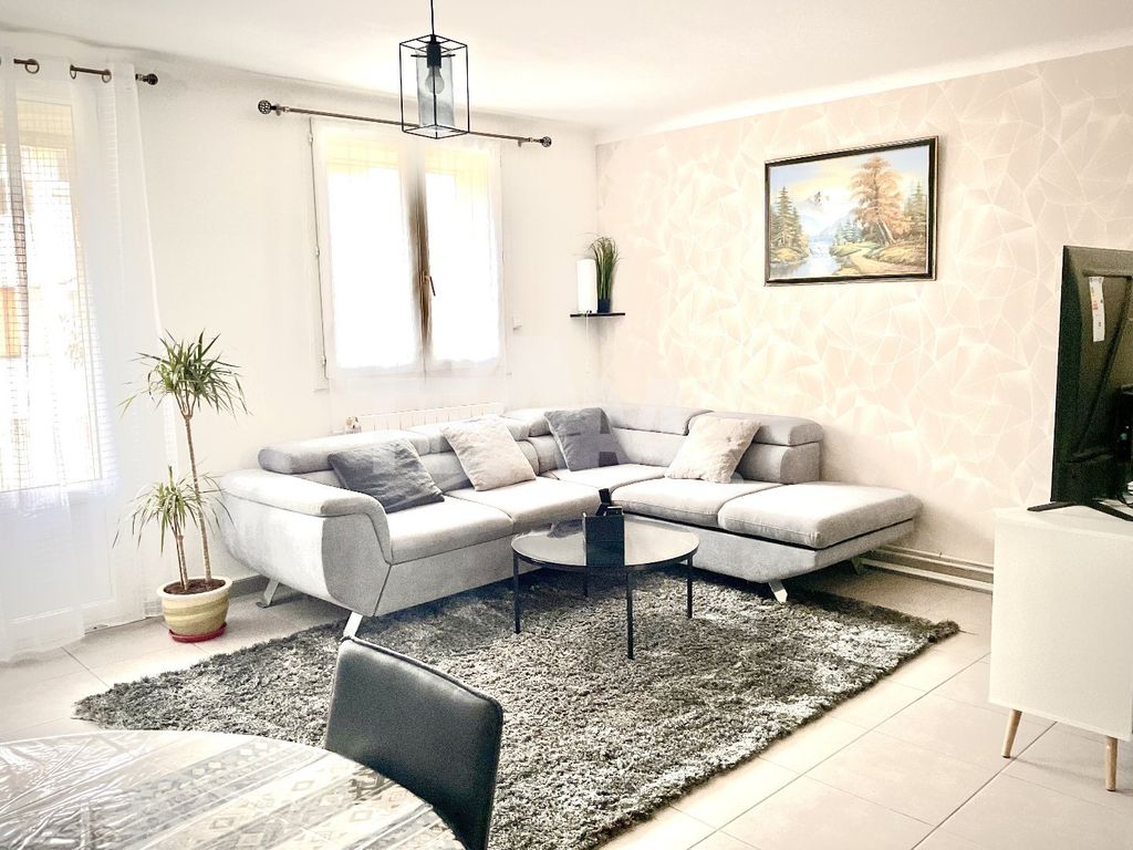 Achat appartement à vendre 4 pièces 68 m² - Sète