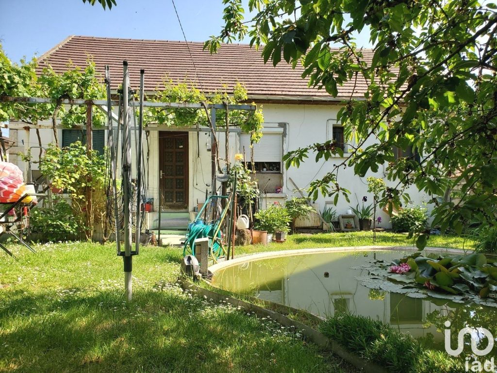 Achat maison à vendre 5 chambres 115 m² - Les Mureaux