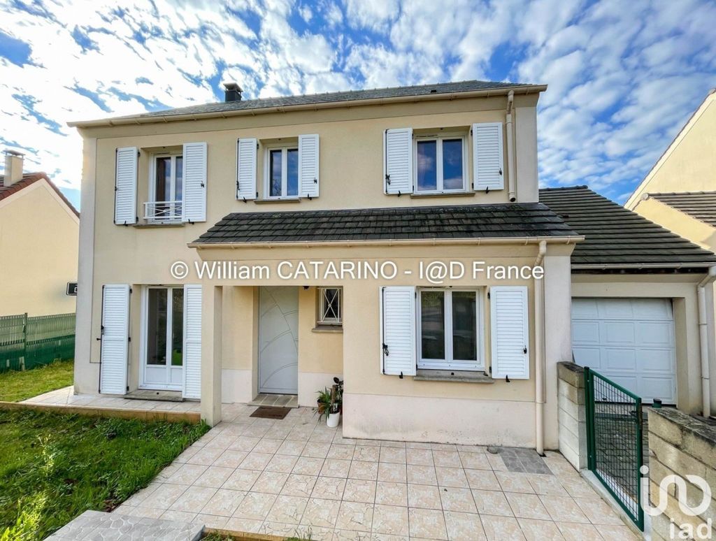 Achat maison à vendre 5 chambres 116 m² - Saint-Germain-lès-Arpajon