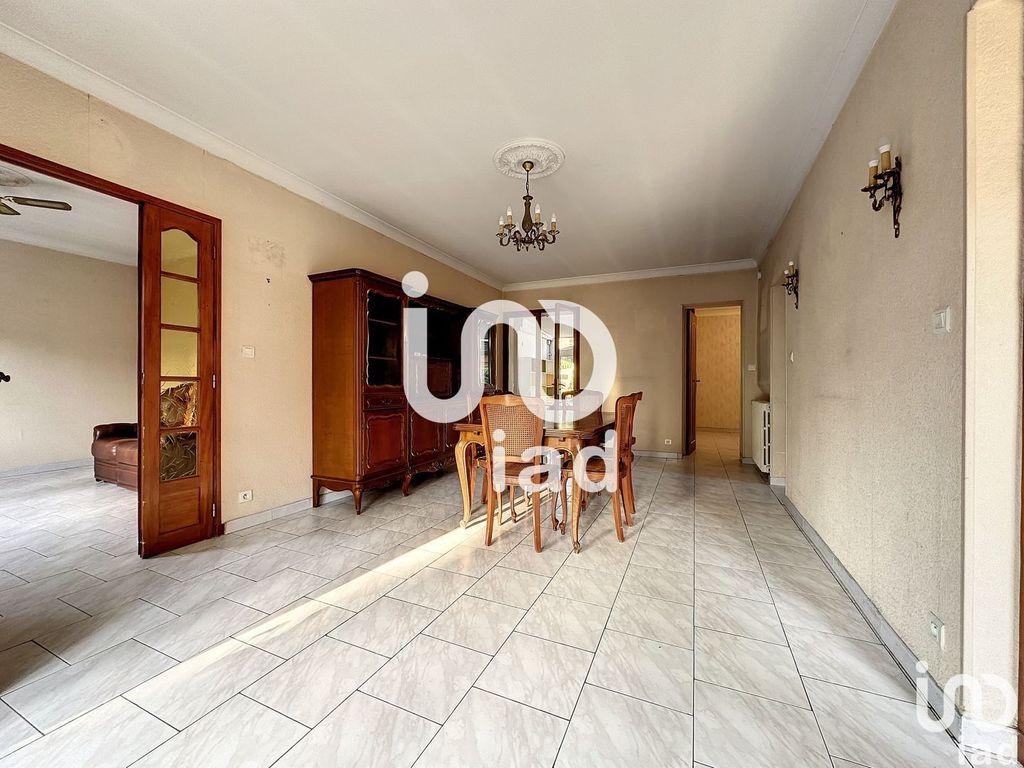 Achat maison à vendre 4 chambres 135 m² - Carnoux-en-Provence