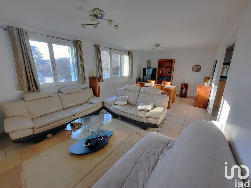 Achat appartement à vendre 4 pièces 65 m² - Le Port-Marly
